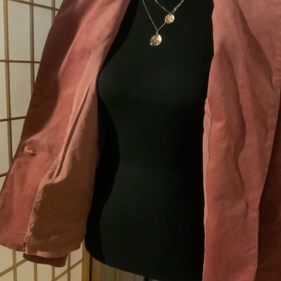 Soho - salmon color soft corduroy cropped 1 button blazer. Sz M - Picture 3 of 7